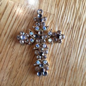 Cross pendant